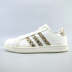 NEO GRAND COURT