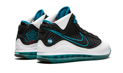 Air Max Lebron 7 NFW "Red Carpet" 383578 101