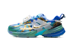 V2K Run WMNS "Doernbecher" IO7691 921
