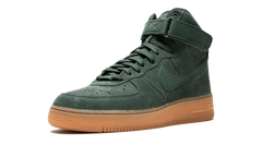 Air Force 1 High '07 LV8 Suede AA1118 300