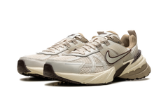 V2K RUN WMNS"Light Orewood Brown" FD0736 103