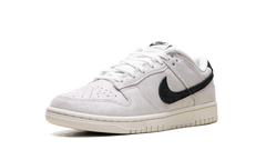 Dunk Low SE WMNS"Team Red" HQ3502 100