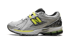1906 "Light Silver Metallic/Alkaline Green" U190652H