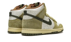 Dunk Hi Retro "Re-Raw Halloween" DO6713 300