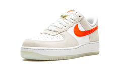 AIR FORCE 1'07 SE MNS WMNS"First Use" DA8302 101